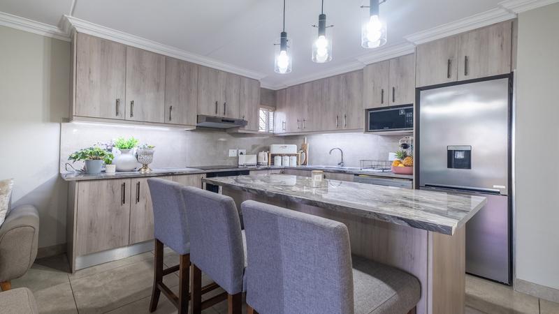 3 Bedroom Property for Sale in Burgundy Estate Western Cape
